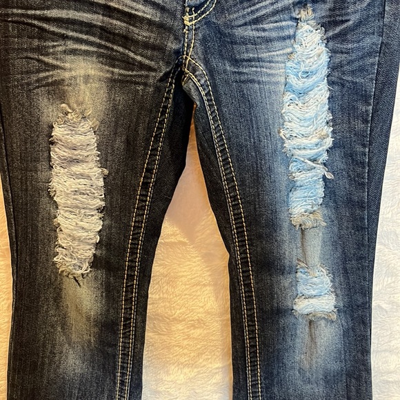 Twenty One Black by Rue 21 
Women's Jeans. 
Size 7/8 Regular - Picture 3 of 10